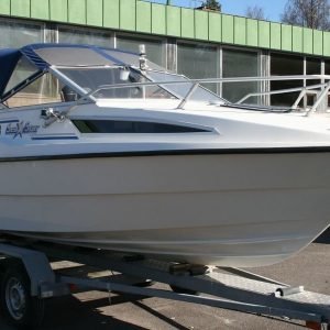 Sea Star Cruiser 6000 Sisäperämoottori Mercruiser