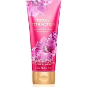 Victoria's Secret Fantasies Total Attraction Ultra-Moisturizing Hand And Body Cream 200 Ml Käsi- Ja Vartalovoide